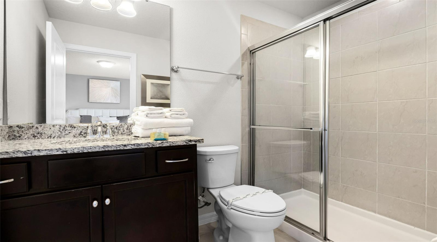 DAVENPORT, Florida 33897, 10 Bedrooms Bedrooms, ,8 BathroomsBathrooms,Residential,For Sale,LELANI,0,MFRS5130142