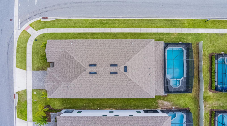 DAVENPORT, Florida 33897, 10 Bedrooms Bedrooms, ,8 BathroomsBathrooms,Residential,For Sale,LELANI,0,MFRS5130142