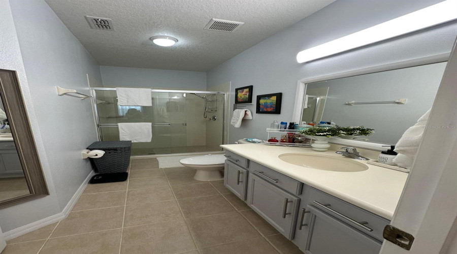 KISSIMMEE, Florida 34747, 3 Bedrooms Bedrooms, ,2 BathroomsBathrooms,Residential,For Sale,BLISS,0,MFRO6327691