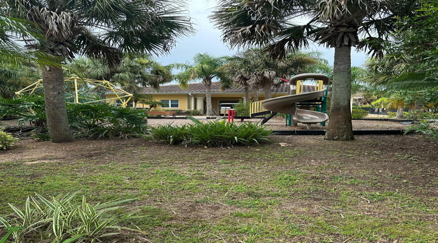 KISSIMMEE, Florida 34747, 3 Bedrooms Bedrooms, ,2 BathroomsBathrooms,Residential,For Sale,BLISS,0,MFRO6327691