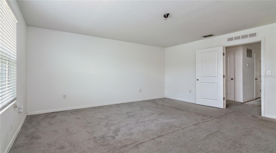 DAVENPORT, Florida 33837, 3 Bedrooms Bedrooms, ,2 BathroomsBathrooms,Residential,For Sale,MERRILL,0,MFRO6325945