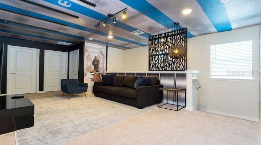 DAVENPORT, Florida 33897, 5 Bedrooms Bedrooms, ,4 BathroomsBathrooms,Residential,For Sale,PARADISE,0,MFRO6327268