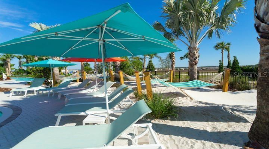 DAVENPORT, Florida 33897, 5 Bedrooms Bedrooms, ,4 BathroomsBathrooms,Residential,For Sale,PARADISE,0,MFRO6327268
