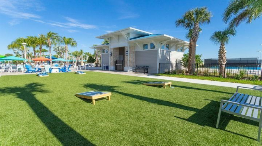 DAVENPORT, Florida 33897, 5 Bedrooms Bedrooms, ,4 BathroomsBathrooms,Residential,For Sale,PARADISE,0,MFRO6327268