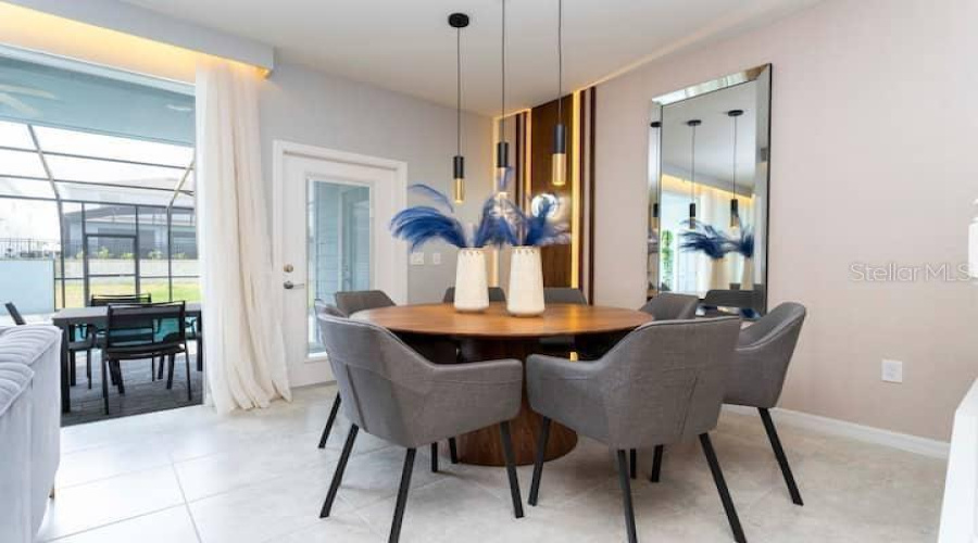 DAVENPORT, Florida 33897, 5 Bedrooms Bedrooms, ,4 BathroomsBathrooms,Residential,For Sale,PARADISE,0,MFRO6327268