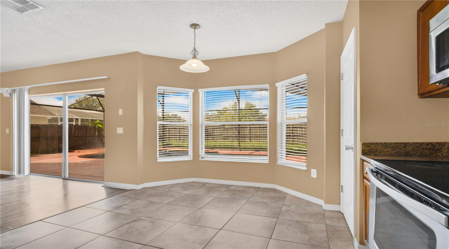 KISSIMMEE, Florida 34746, 4 Bedrooms Bedrooms, ,3 BathroomsBathrooms,Residential,For Sale,EAGLE POINTE,0,MFRO6326374