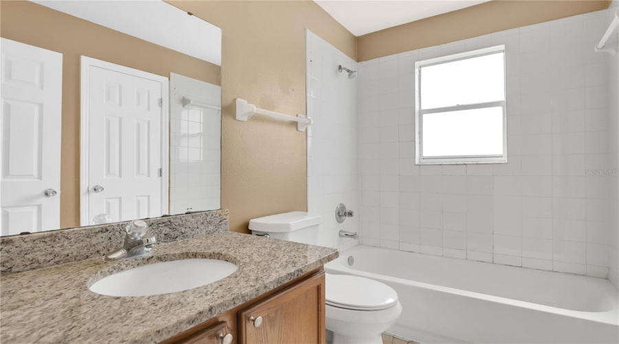 KISSIMMEE, Florida 34746, 4 Bedrooms Bedrooms, ,3 BathroomsBathrooms,Residential,For Sale,EAGLE POINTE,0,MFRO6326374