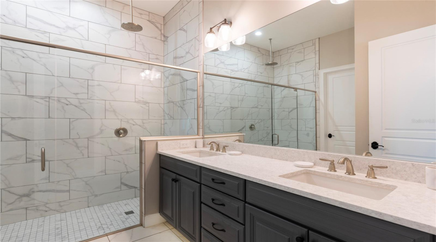 REUNION, Florida 34747, 5 Bedrooms Bedrooms, ,5 BathroomsBathrooms,Residential,For Sale,JACK NICKLAUS,0,MFRS5130844