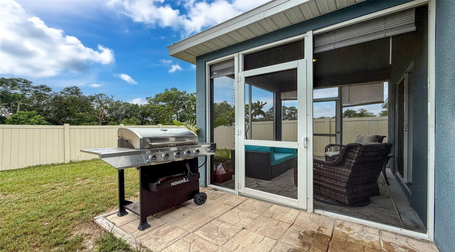 DAVENPORT, Florida 33837, 4 Bedrooms Bedrooms, ,2 BathroomsBathrooms,Residential,For Sale,BUTTON SAGE,0,MFRO6327891