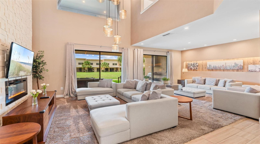 KISSIMMEE, Florida 34747, 3 Bedrooms Bedrooms, ,3 BathroomsBathrooms,Residential,For Sale,BROOKLYN,0,MFRO6327790