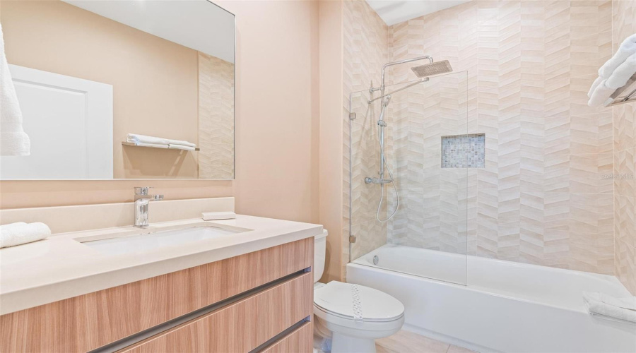 KISSIMMEE, Florida 34747, 3 Bedrooms Bedrooms, ,3 BathroomsBathrooms,Residential,For Sale,BROOKLYN,0,MFRO6327790