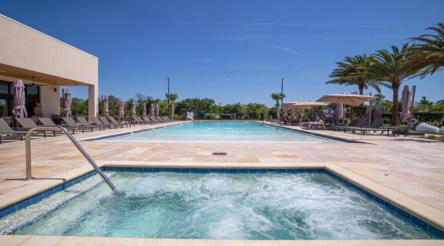 KISSIMMEE, Florida 34747, 3 Bedrooms Bedrooms, ,3 BathroomsBathrooms,Residential,For Sale,BROOKLYN,0,MFRO6327790