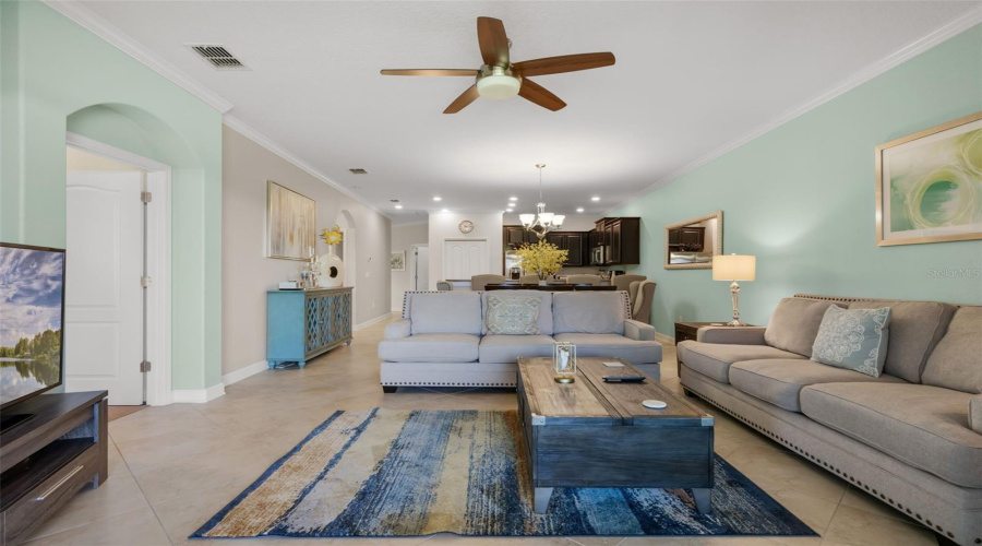 DAVENPORT, Florida 33896, 2 Bedrooms Bedrooms, ,2 BathroomsBathrooms,Residential,For Sale,AZALEA SANDS,0,MFRS5130213