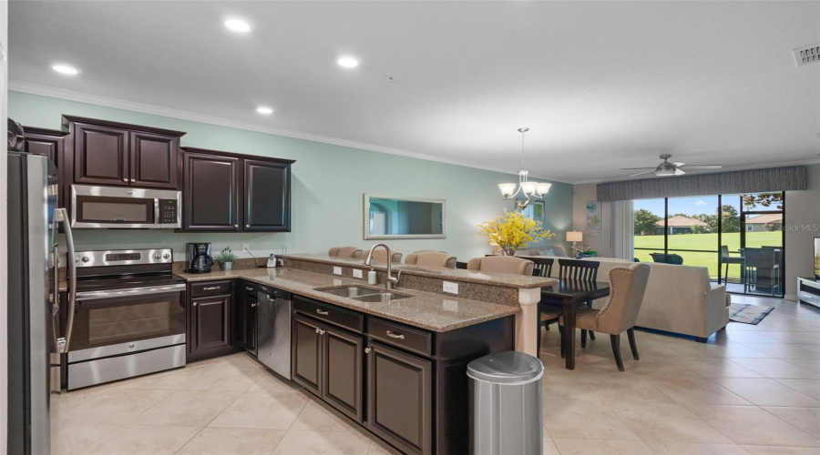 DAVENPORT, Florida 33896, 2 Bedrooms Bedrooms, ,2 BathroomsBathrooms,Residential,For Sale,AZALEA SANDS,0,MFRS5130213