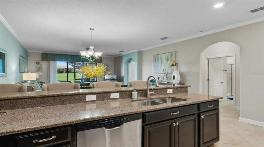 DAVENPORT, Florida 33896, 2 Bedrooms Bedrooms, ,2 BathroomsBathrooms,Residential,For Sale,AZALEA SANDS,0,MFRS5130213