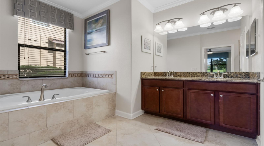 DAVENPORT, Florida 33896, 2 Bedrooms Bedrooms, ,2 BathroomsBathrooms,Residential,For Sale,AZALEA SANDS,0,MFRS5130213