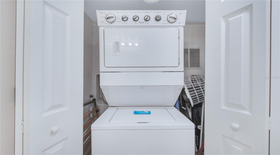 KISSIMMEE, Florida 34746, 3 Bedrooms Bedrooms, ,2 BathroomsBathrooms,Residential,For Sale,CORVETTE,0,MFRO6327609