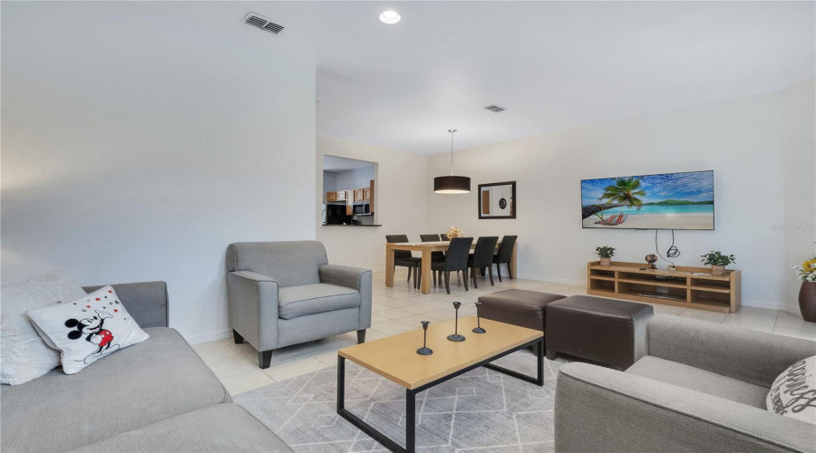 KISSIMMEE, Florida 34746, 3 Bedrooms Bedrooms, ,2 BathroomsBathrooms,Residential,For Sale,CORVETTE,0,MFRO6327609
