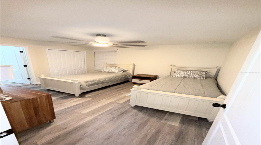 DAVENPORT, Florida 33896, 5 Bedrooms Bedrooms, ,4 BathroomsBathrooms,Residential,For Sale,MOON VALLEY,0,MFRS5131126