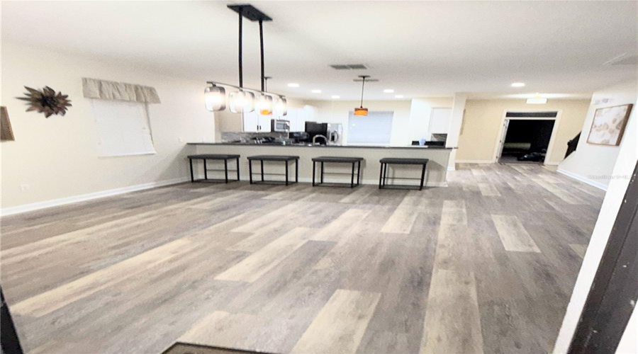 DAVENPORT, Florida 33896, 5 Bedrooms Bedrooms, ,4 BathroomsBathrooms,Residential,For Sale,MOON VALLEY,0,MFRS5131126