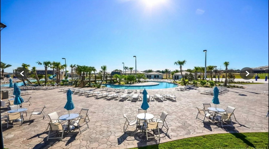 DAVENPORT, Florida 33896, 5 Bedrooms Bedrooms, ,4 BathroomsBathrooms,Residential,For Sale,MOON VALLEY,0,MFRS5131126
