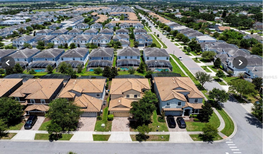 DAVENPORT, Florida 33896, 5 Bedrooms Bedrooms, ,4 BathroomsBathrooms,Residential,For Sale,MOON VALLEY,0,MFRS5131126