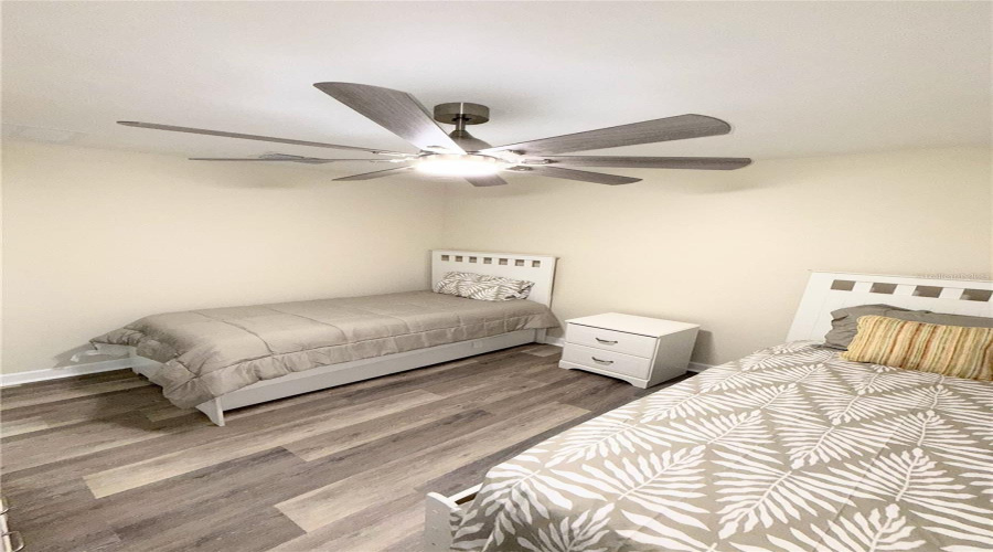 DAVENPORT, Florida 33896, 5 Bedrooms Bedrooms, ,4 BathroomsBathrooms,Residential,For Sale,MOON VALLEY,0,MFRS5131126