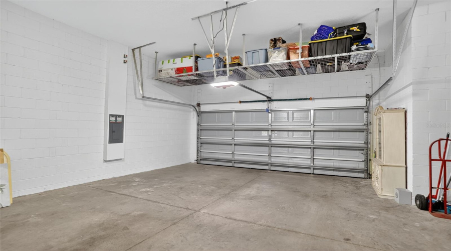 garage