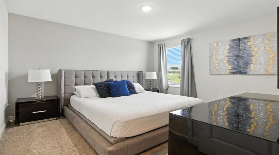 DAVENPORT, Florida 33896, 9 Bedrooms Bedrooms, ,5 BathroomsBathrooms,Residential,For Sale,CRUDEN BAY,0,MFRO6321603
