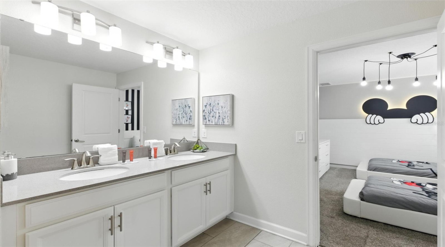 DAVENPORT, Florida 33896, 9 Bedrooms Bedrooms, ,5 BathroomsBathrooms,Residential,For Sale,CRUDEN BAY,0,MFRO6321603