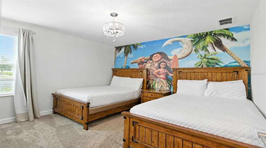 DAVENPORT, Florida 33896, 9 Bedrooms Bedrooms, ,5 BathroomsBathrooms,Residential,For Sale,CRUDEN BAY,0,MFRO6321603