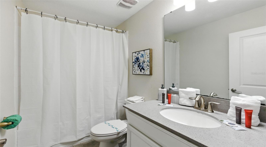 DAVENPORT, Florida 33896, 9 Bedrooms Bedrooms, ,5 BathroomsBathrooms,Residential,For Sale,CRUDEN BAY,0,MFRO6321603