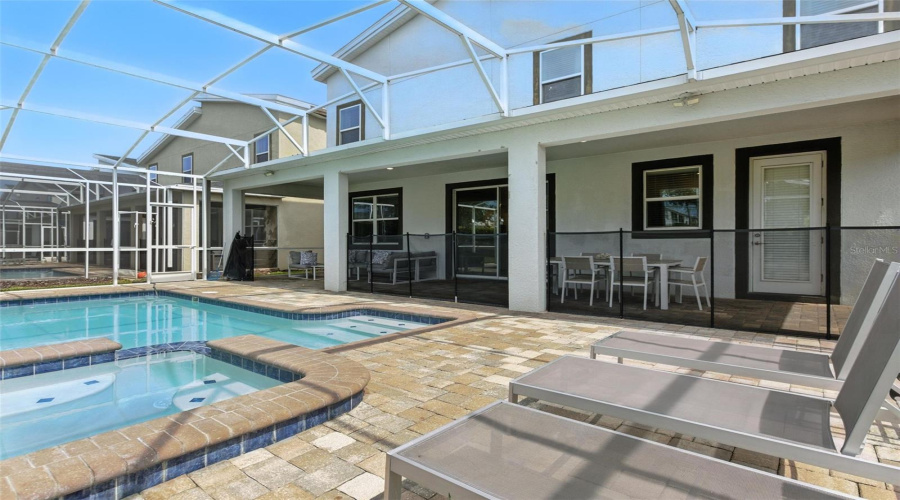 DAVENPORT, Florida 33896, 9 Bedrooms Bedrooms, ,5 BathroomsBathrooms,Residential,For Sale,CRUDEN BAY,0,MFRO6321603