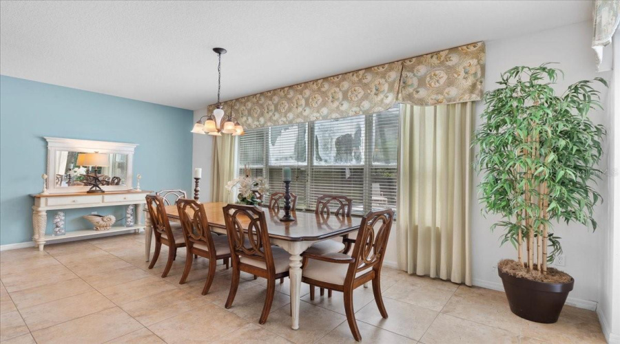 KISSIMMEE, Florida 34746, 6 Bedrooms Bedrooms, ,5 BathroomsBathrooms,Residential,For Sale,LAS FUENTES,0,MFRO6327906
