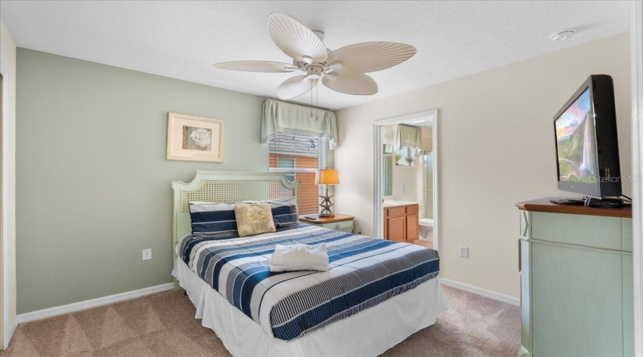 KISSIMMEE, Florida 34746, 6 Bedrooms Bedrooms, ,5 BathroomsBathrooms,Residential,For Sale,LAS FUENTES,0,MFRO6327906