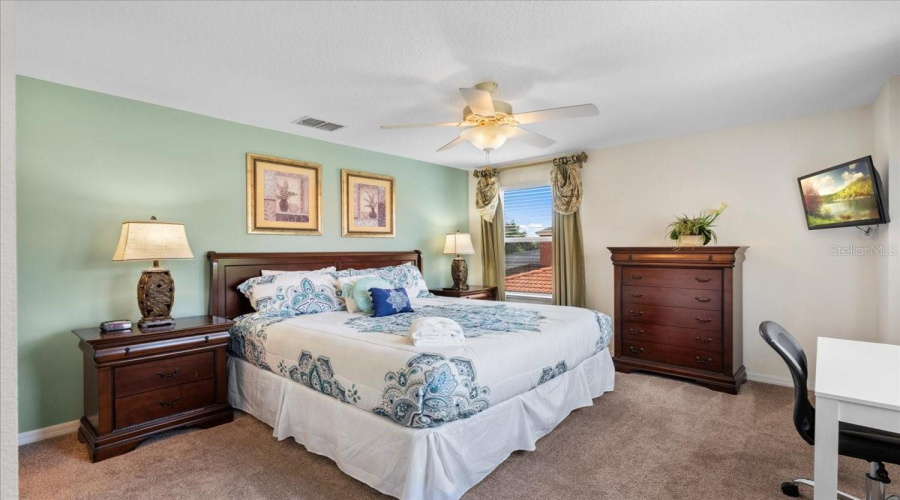 KISSIMMEE, Florida 34746, 6 Bedrooms Bedrooms, ,5 BathroomsBathrooms,Residential,For Sale,LAS FUENTES,0,MFRO6327906