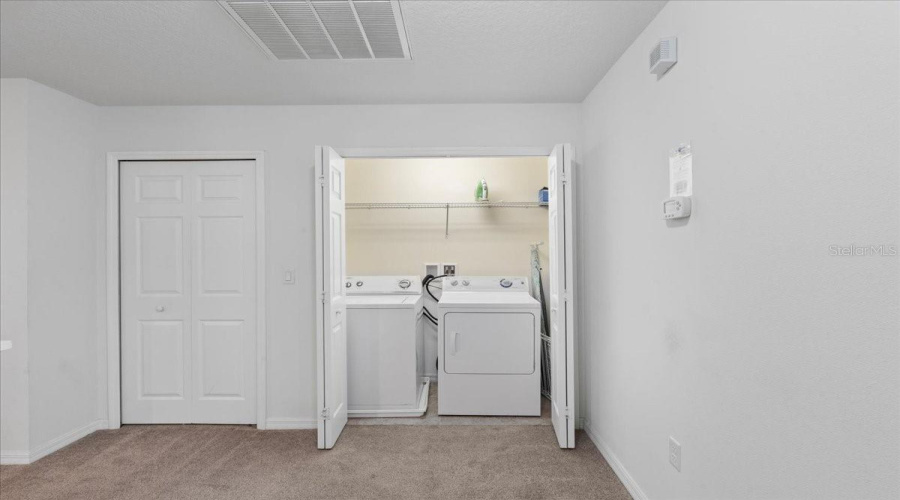 KISSIMMEE, Florida 34746, 6 Bedrooms Bedrooms, ,5 BathroomsBathrooms,Residential,For Sale,LAS FUENTES,0,MFRO6327906