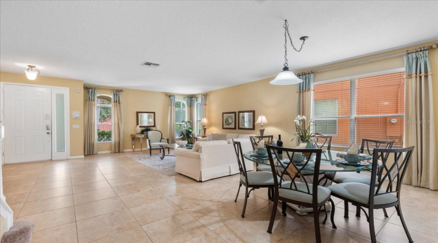 KISSIMMEE, Florida 34746, 6 Bedrooms Bedrooms, ,5 BathroomsBathrooms,Residential,For Sale,LAS FUENTES,0,MFRO6327906