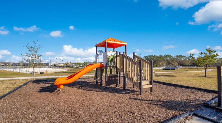 KISSIMMEE, Florida 34746, 4 Bedrooms Bedrooms, ,3 BathroomsBathrooms,Residential,For Sale,READING,0,MFRO6280511