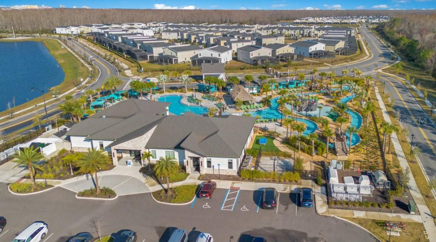 KISSIMMEE, Florida 34746, 4 Bedrooms Bedrooms, ,3 BathroomsBathrooms,Residential,For Sale,READING,0,MFRO6280511