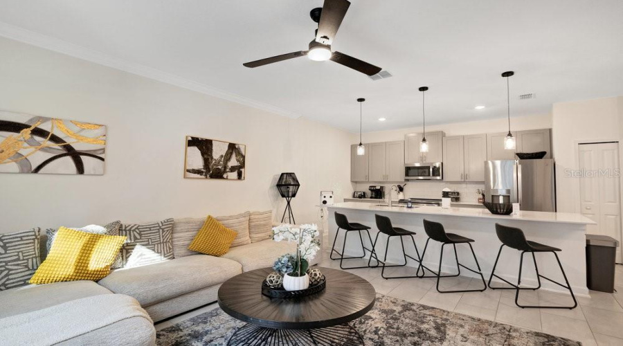 KISSIMMEE, Florida 34746, 4 Bedrooms Bedrooms, ,3 BathroomsBathrooms,Residential,For Sale,READING,0,MFRO6280511