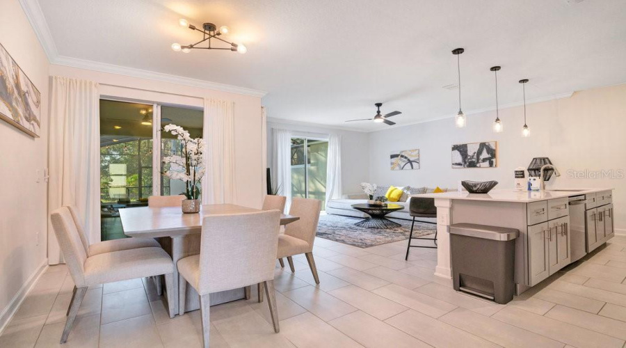 KISSIMMEE, Florida 34746, 4 Bedrooms Bedrooms, ,3 BathroomsBathrooms,Residential,For Sale,READING,0,MFRO6280511