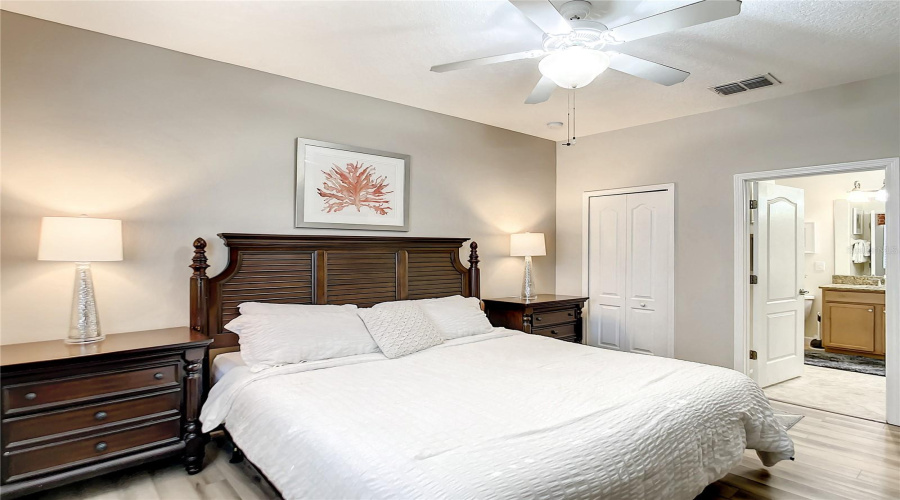 DAVENPORT, Florida 33896, 8 Bedrooms Bedrooms, ,5 BathroomsBathrooms,Residential,For Sale,WEXFORD,0,MFRO6240717
