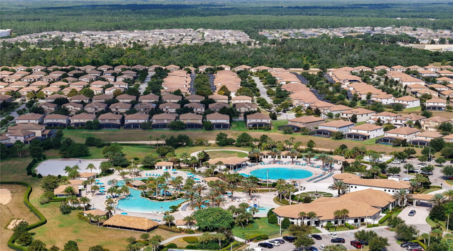 DAVENPORT, Florida 33896, 8 Bedrooms Bedrooms, ,5 BathroomsBathrooms,Residential,For Sale,WEXFORD,0,MFRO6240717