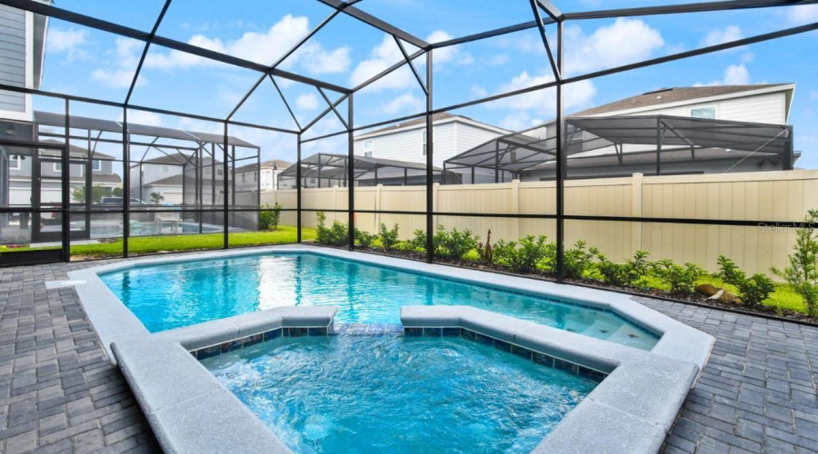 DAVENPORT, Florida 33897, 7 Bedrooms Bedrooms, ,5 BathroomsBathrooms,Residential,For Sale,LILAC,0,MFRS5120303
