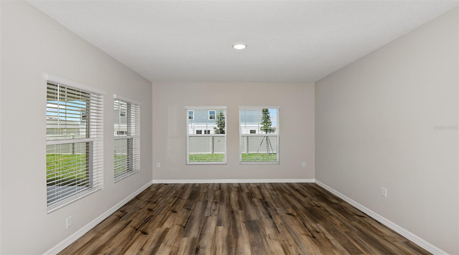 DAVENPORT, Florida 33837, 5 Bedrooms Bedrooms, ,3 BathroomsBathrooms,Residential,For Sale,RIVER BEACON,0,MFRTB8408530