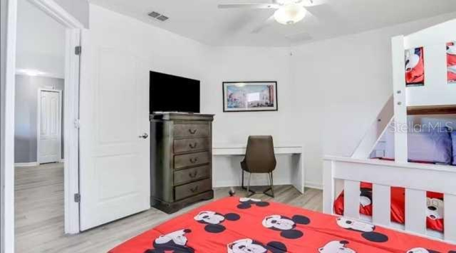 DAVENPORT, Florida 33837, 6 Bedrooms Bedrooms, ,4 BathroomsBathrooms,Residential,For Sale,ACORN,0,MFRG5099708