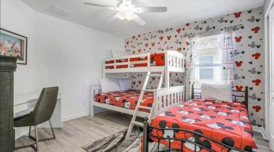 DAVENPORT, Florida 33837, 6 Bedrooms Bedrooms, ,4 BathroomsBathrooms,Residential,For Sale,ACORN,0,MFRG5099708