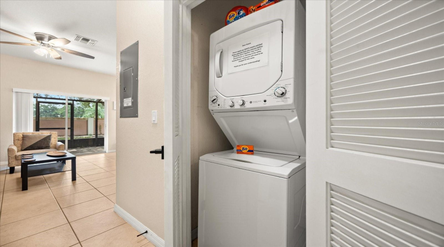 KISSIMMEE, Florida 34746, 4 Bedrooms Bedrooms, ,2 BathroomsBathrooms,Residential,For Sale,CARAVELLE,0,MFRO6327890