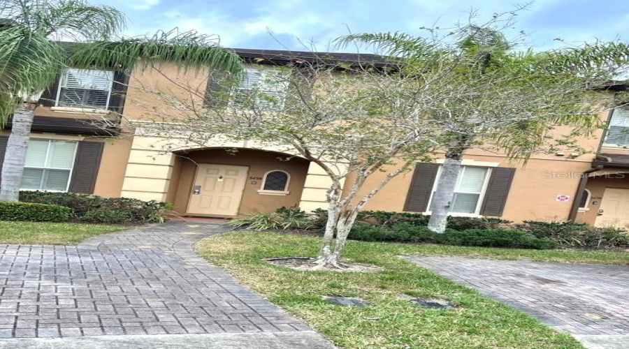 DAVENPORT, Florida 33897, 3 Bedrooms Bedrooms, ,2 BathroomsBathrooms,Residential,For Sale,CALABRIA,0,MFRO6328212